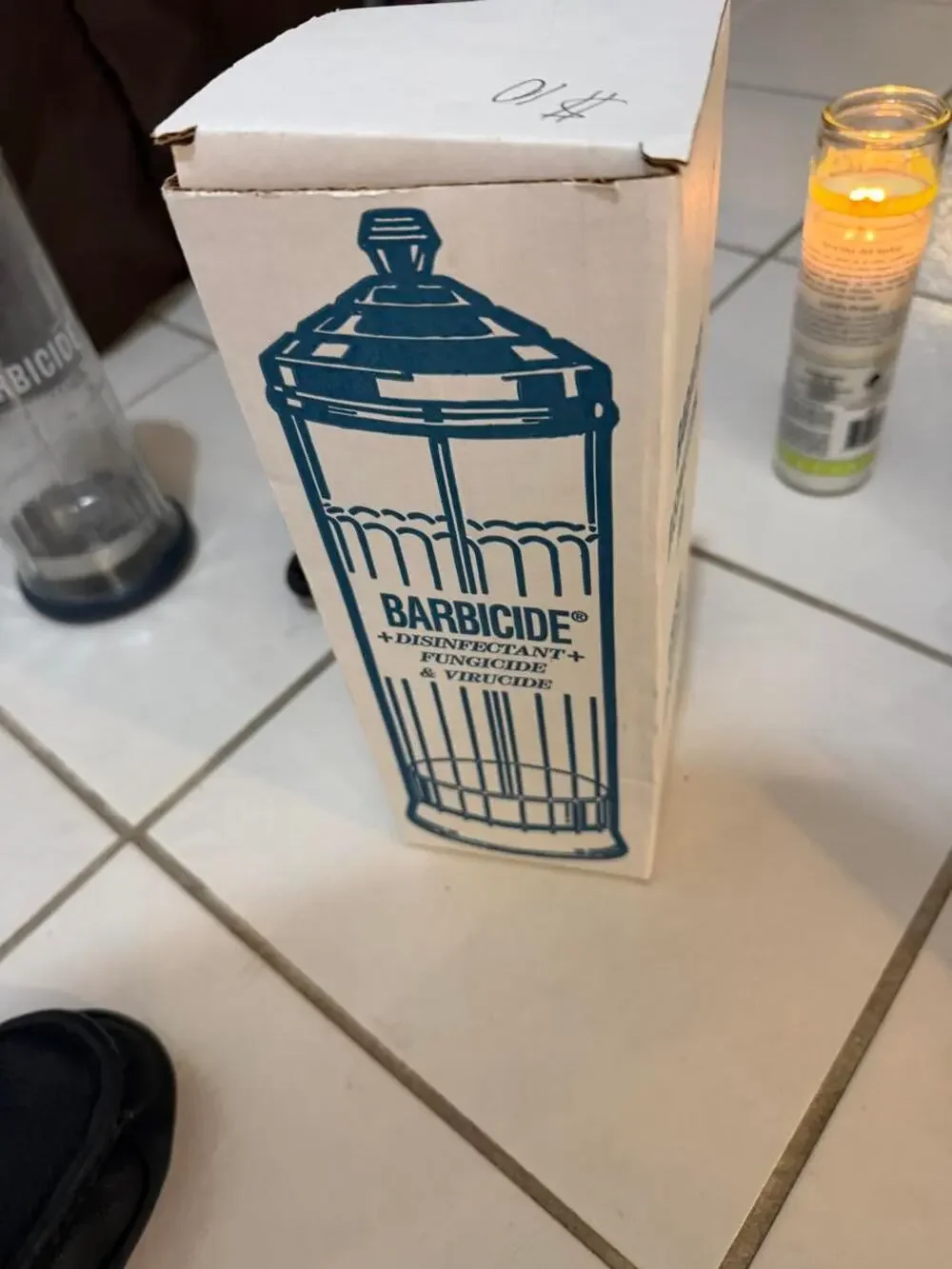 Barbicide Glass Disinfectant Jar with Lid Lift Basket and Box Barber Salon